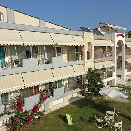 Mavridis Rooms นิกิติ ภายนอก รูปภาพ