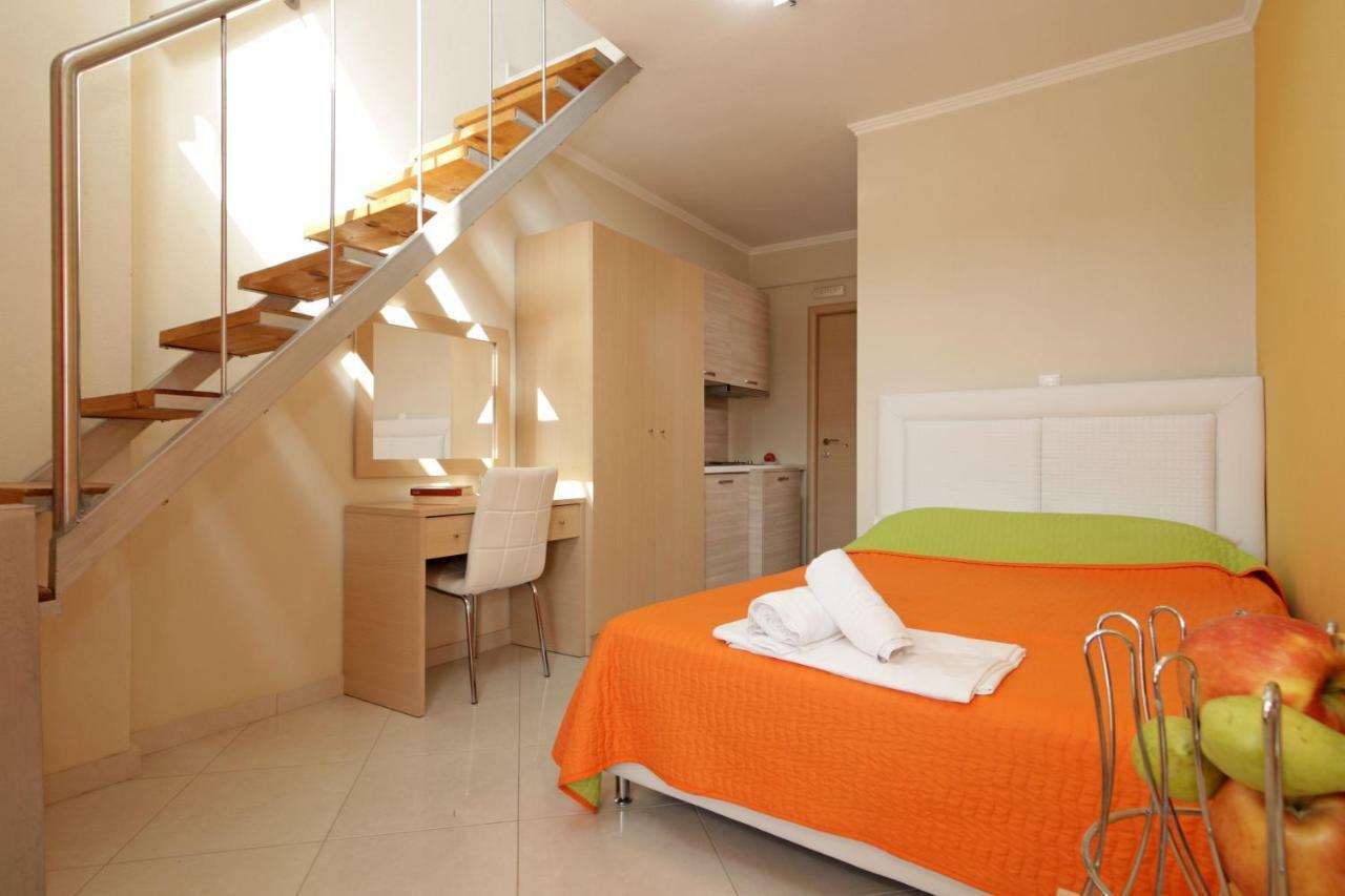Mavridis Rooms นิกิติ ภายนอก รูปภาพ